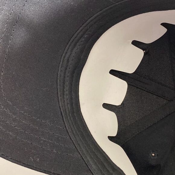 Caterpillar CAT Men's Black Curve Bill Embroidered Strapback Trademark Cap NWOT - Picture 10 of 10